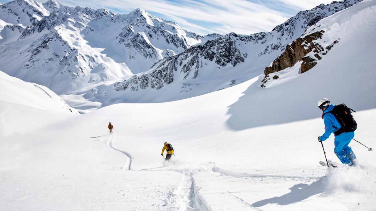 Madrisa 3*